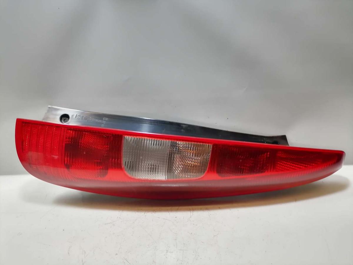 Mitsubishi Colt Z30 BJ06 original Rücklicht Rückleuchte rechts